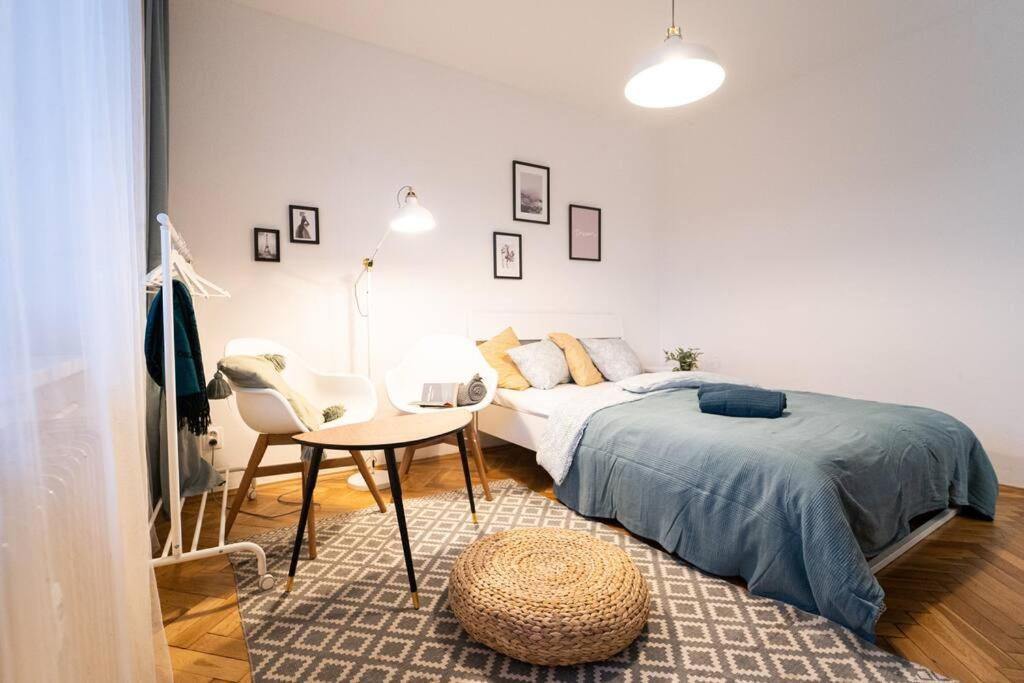 Mini Studio In Masaryk Quarter - Brno Apartment Luaran gambar